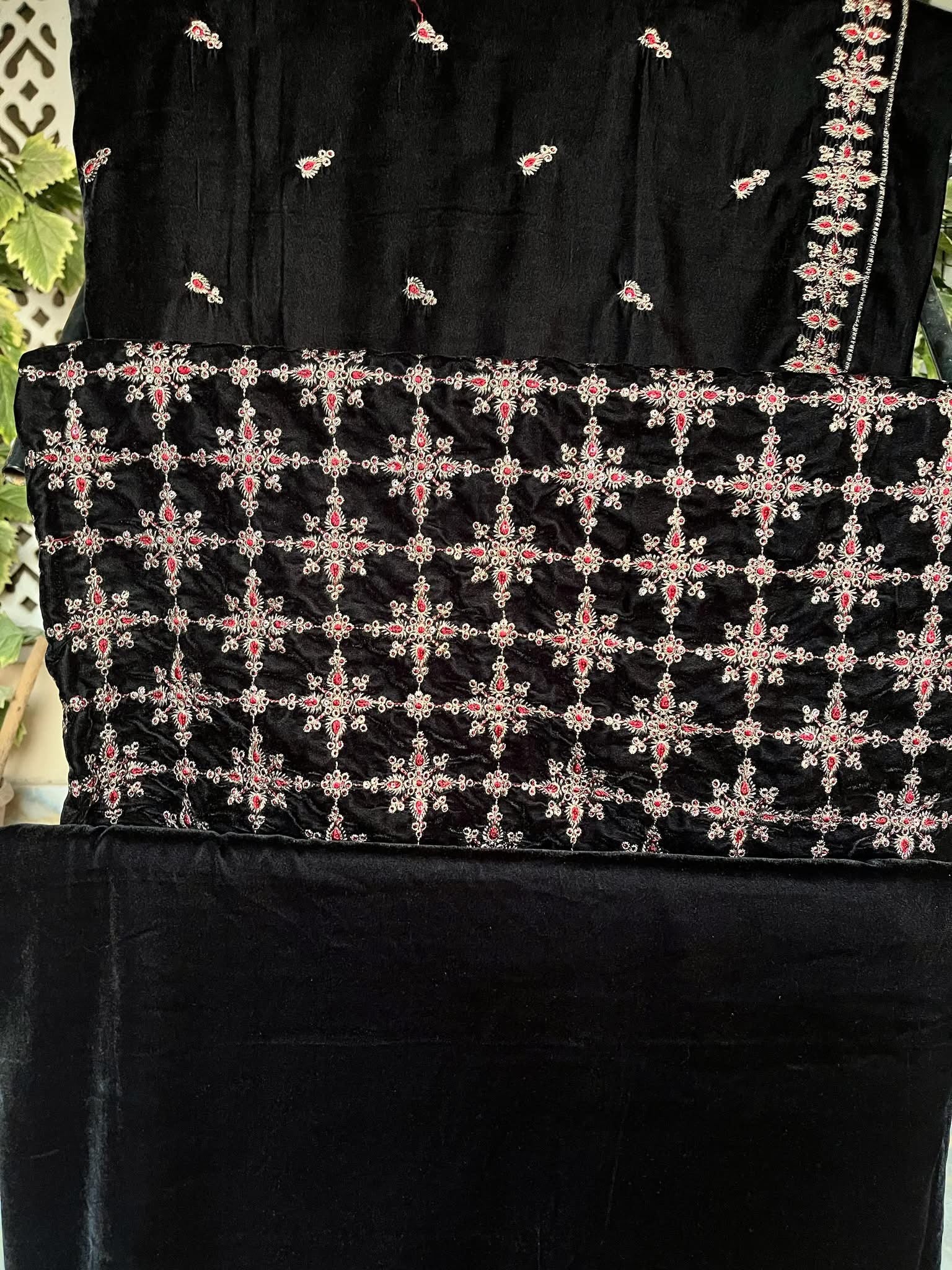 Luxury 3 piece Micro Velvet 9000 Embroidered dress