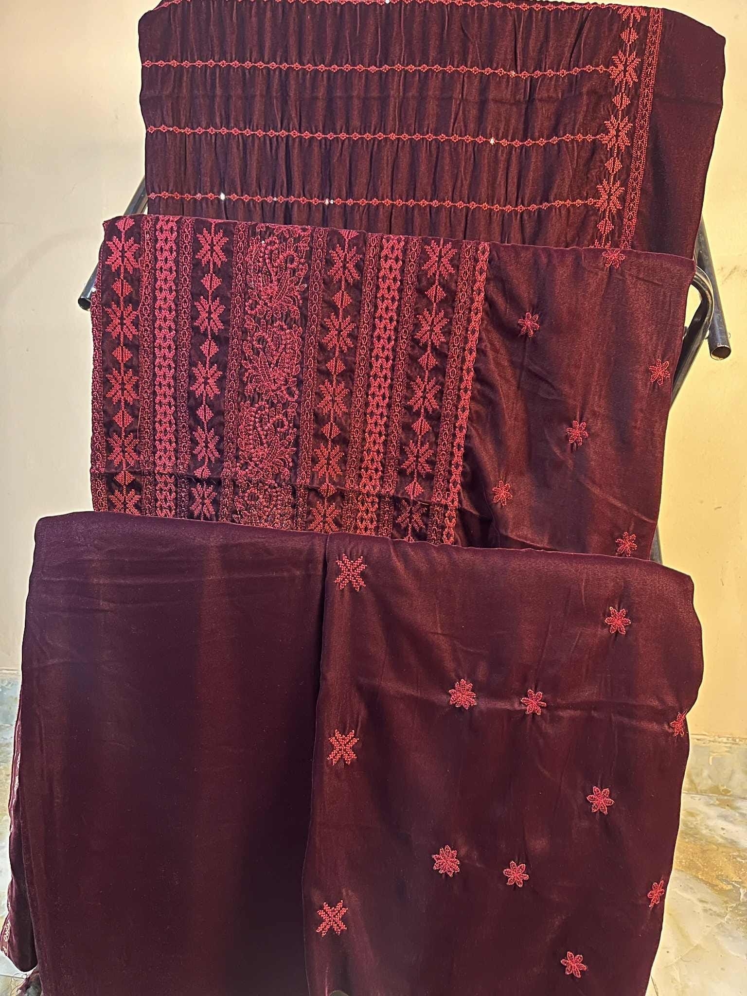 Luxury 3 piece embroidered micro velvet 9000